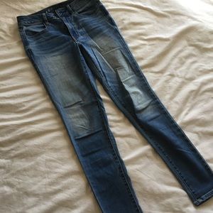 MED BLUE AMERICAN EAGLE HI RISE JEGGING / LONG